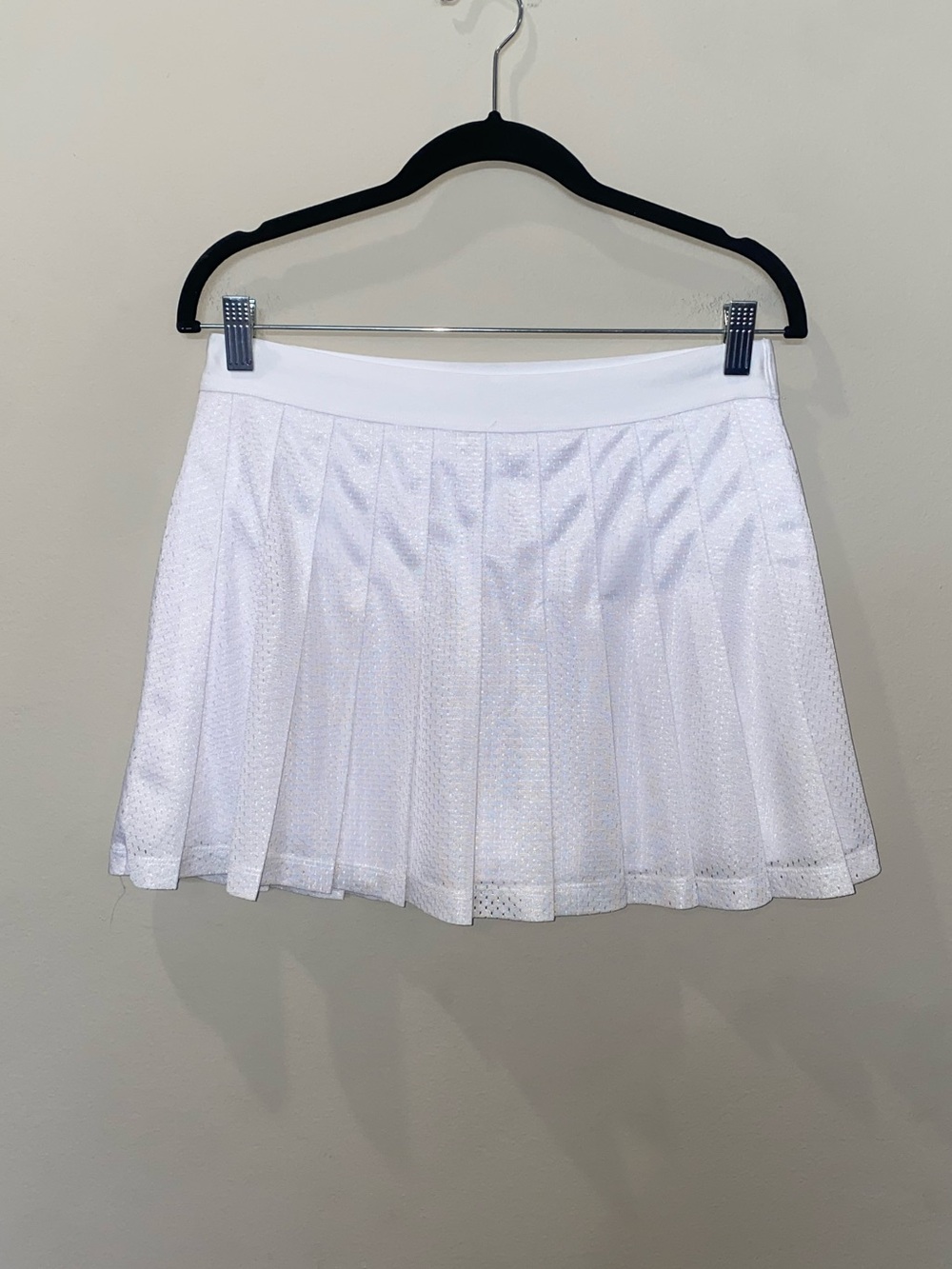 PINK Victoria's Secret Athleisure White Jersey Mesh Pleated Mini Tennis Skort